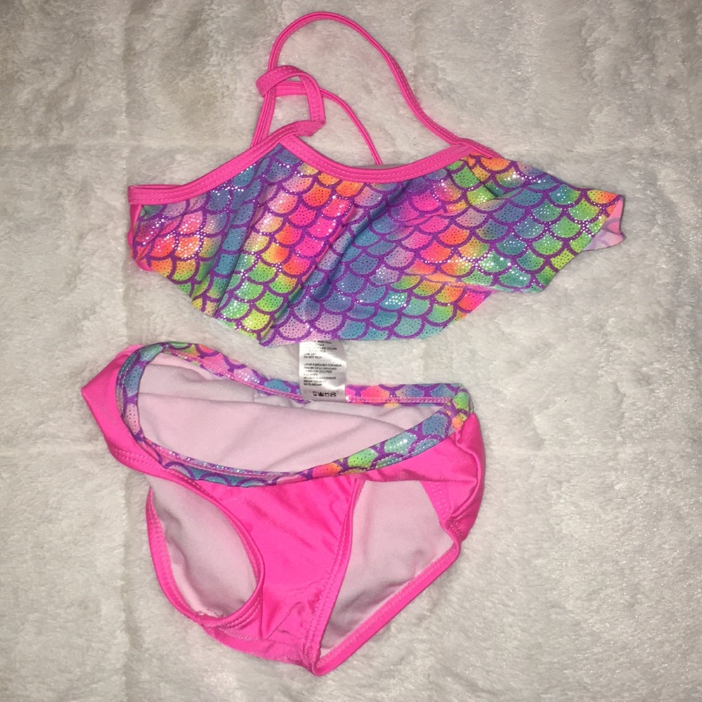 Cute little girl 2 piece swim suit